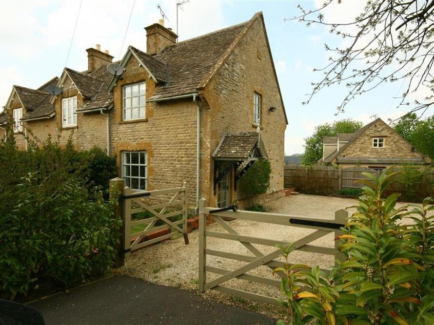 Honeysuckle Cottage Stow-on-the-Wold Екстериор снимка